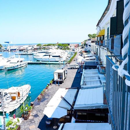 La Casa Di Antonia Apartment Ischia Bagian luar foto