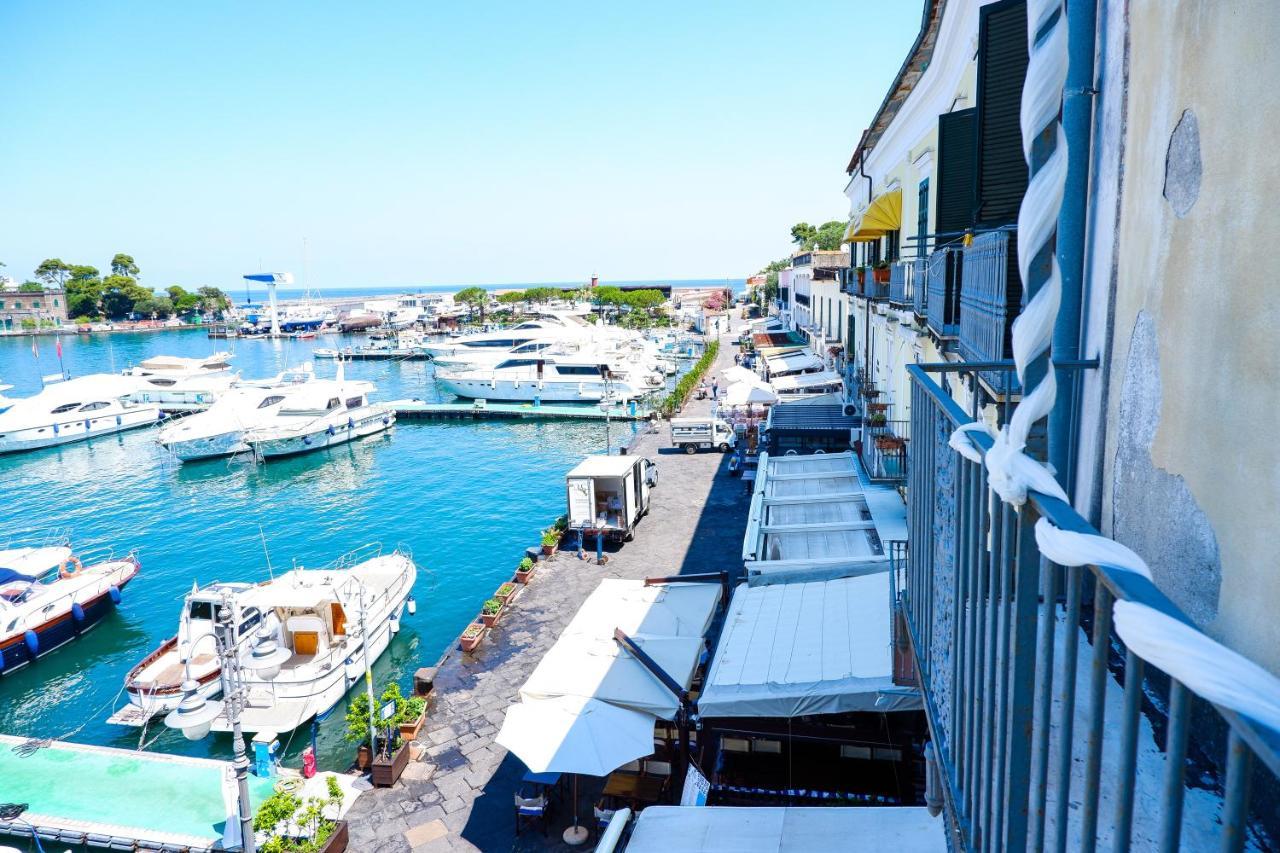 La Casa Di Antonia Apartment Ischia Bagian luar foto